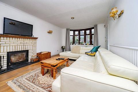 undefined, Lancot Drive, Dunstable, Bedfordshire, LU6