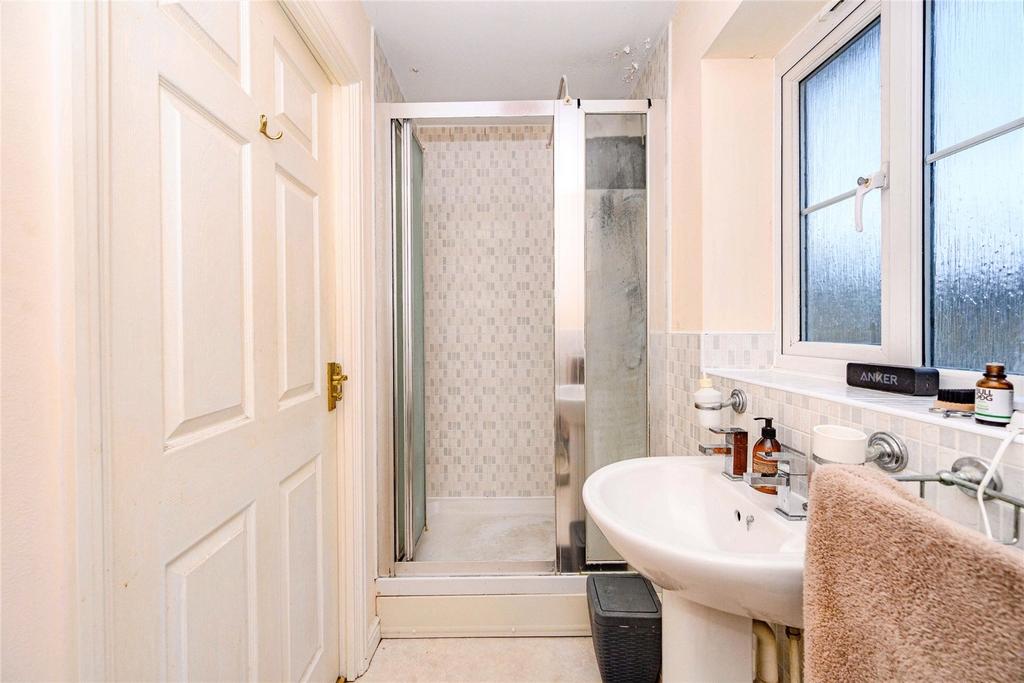 Shower-Room