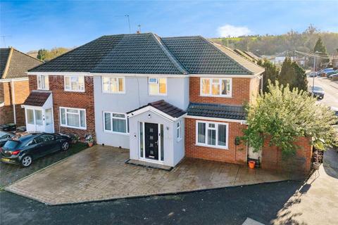 undefined, Charlwood Road, Luton, Bedfordshire, LU4