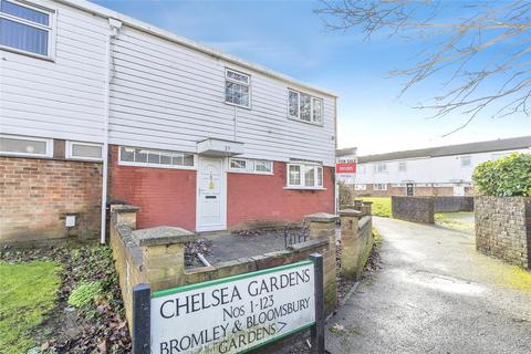 Chelsea Gardens, Houghton Regis, Dunstable, Bedfordshire, LU5