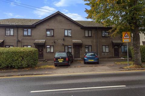 2 bedroom maisonette for sale, Holland Court, Biscot Road, Luton, Bedfordshire, LU3