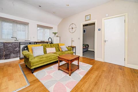 undefined, Ashton Road, Luton, LU1