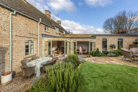 4 bedroom cottage for sale, Hawling, Cheltenham, GL54