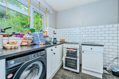 1 bedroom flat for sale, Selbourne Road, LUTON, Bedfordshire, LU4
