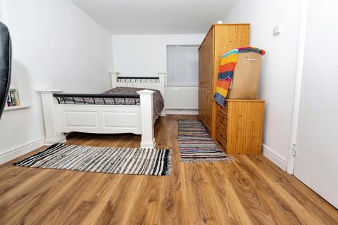 1 bedroom flat for sale, Inkerman Street, Luton, Bedfordshire, LU1