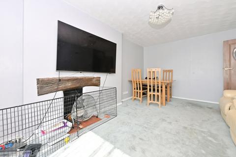 4 bedroom semi-detached house for sale, Devon Road, LUTON, Bedfordshire, LU2