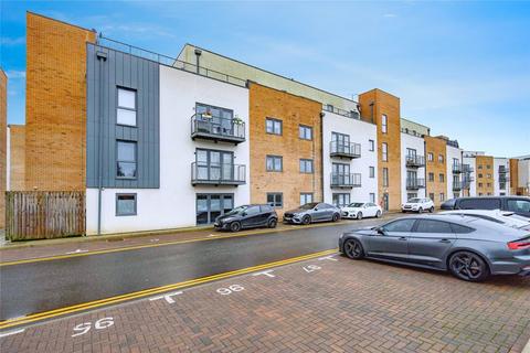 undefined, Cypress Road, Luton, Bedfordshire, LU1