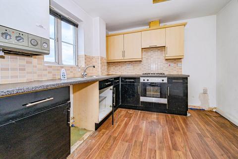 2 bedroom flat for sale, Dunstable Road, Luton, Bedfordshire, LU4