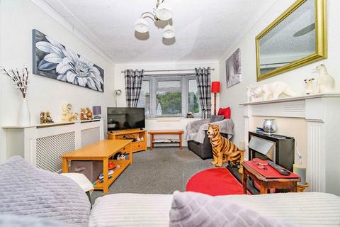 undefined, Collins Wood, Residential Park, Caddington, Luton, LU1