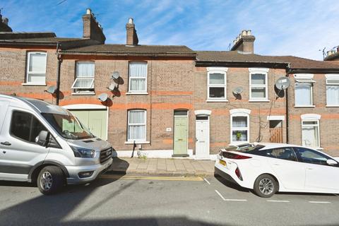 Ashton Road, Luton, Bedfordshire, LU1