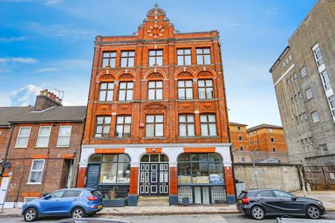 undefined, Guildford Street, Luton, Bedfordshire, LU1