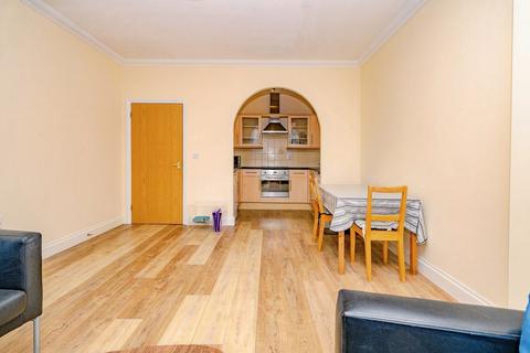 undefined, Guildford Street, Luton, Bedfordshire, LU1