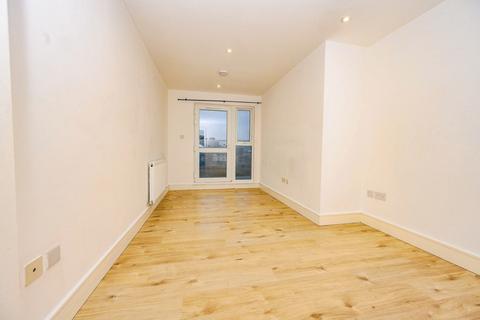 undefined, Midland Road, Luton, Bedfordshire, LU2