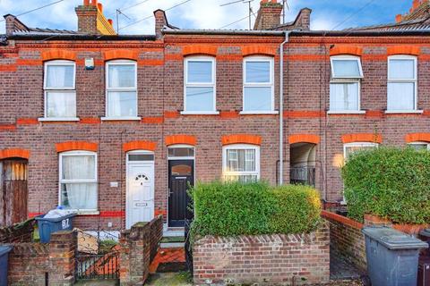 2 bedroom terraced house for sale, Butlin Road, Luton, Bedfordshire, LU1