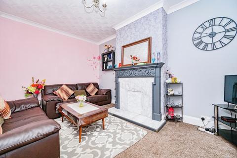 undefined, Gardenia Avenue, Luton, Bedfordshire, LU3