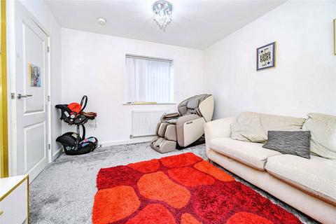 3 bedroom semi-detached house for sale, Tusroke Road, LUTON, Bedfordshire, LU3