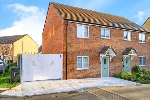 3 bedroom semi-detached house for sale, Tusroke Road, LUTON, Bedfordshire, LU3