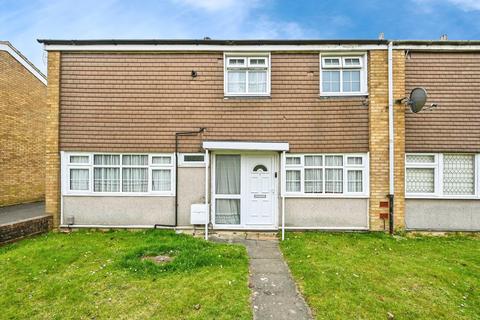 3 bedroom end of terrace house for sale, Waleys Close, LUTON, Bedfordshire, LU3
