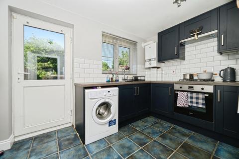 undefined, Thorneycroft Close, Luton, Bedfordshire, LU3