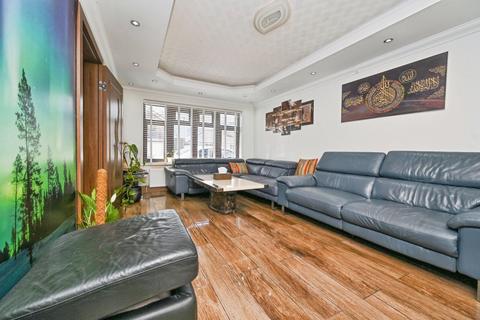 undefined, Vincent Road, Luton, Bedfordshire, LU4