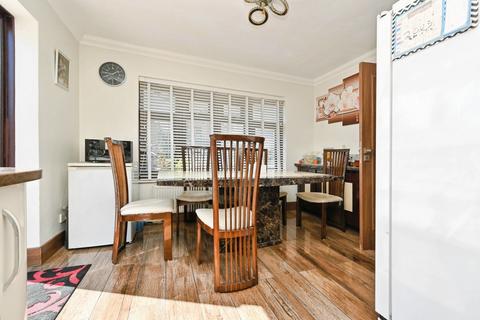 undefined, Vincent Road, Luton, Bedfordshire, LU4