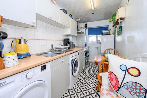 undefined, Malham Close, LUTON, Bedfordshire, LU4