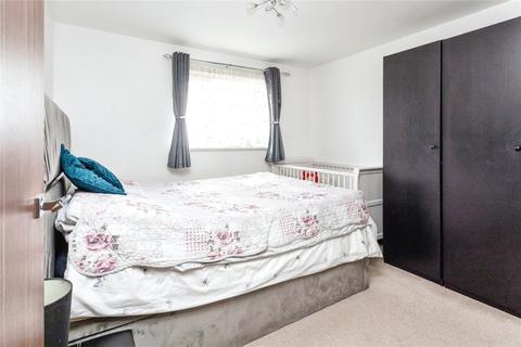 2 bedroom flat for sale, Marquess Drive, Bletchley, Milton Keynes, Buckinghamshire, MK2