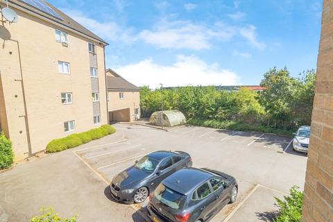 undefined, Bunkers Crescent, Bletchley, Milton Keynes, Buckinghamshire, MK3
