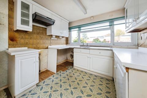 4 bedroom terraced house for sale, Gwynant Court, Bletchley, Milton Keynes, Buckinghamshire, MK2
