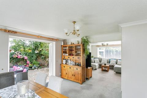 4 bedroom detached house for sale, Tiffany Close, MILTON KEYNES, Buckinghamshire, MK2