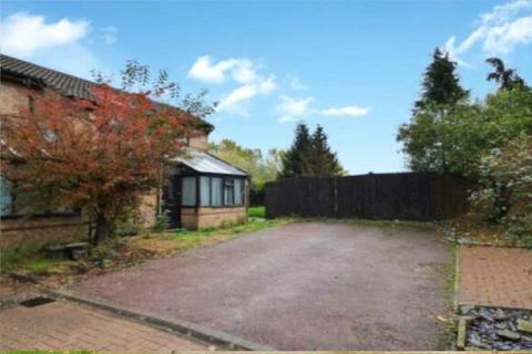 2 bedroom end of terrace house for sale, Grantham Court, Shenley Lodge, Milton Keynes, Buckinghamshire, MK5
