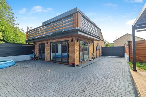 undefined, Forest Rise, Eaglestone, Milton Keynes, Buckinghamshire, MK6