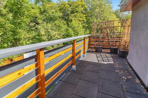undefined, Forest Rise, Eaglestone, Milton Keynes, Buckinghamshire, MK6