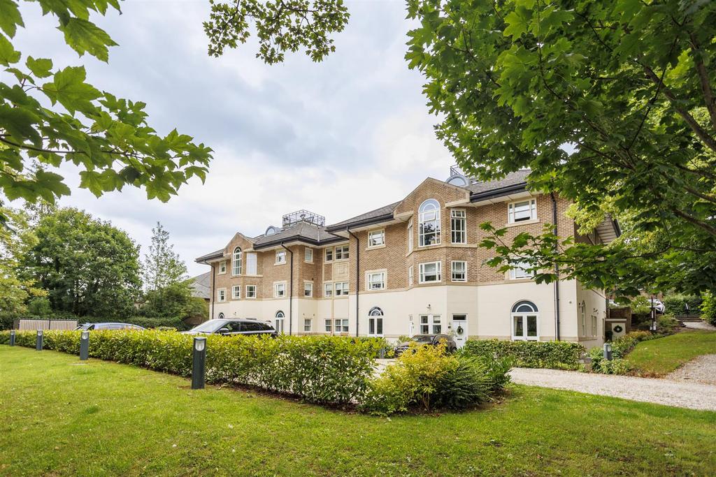 Flat 21 Kirk House  6.jpg