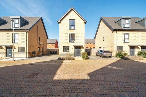 undefined, George Avenue, Glebe Farm, Milton Keynes, Buckinghamshire, MK17