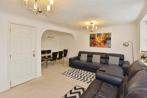 4 bedroom end of terrace house for sale, Wickstead Avenue, Grange Farm, Milton Keynes, Buckinghamshire, MK8