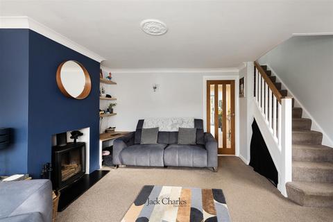 3 bedroom semi-detached house for sale, Darwin Drive, Tonbridge