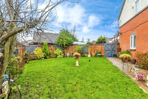 2 bedroom detached house for sale, Whitsun Pasture, Willen Park, Milton Keynes, Buckinghamshire, MK15
