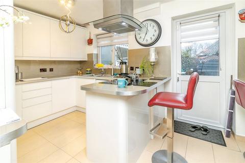 2 bedroom detached house for sale, Whitsun Pasture, Willen Park, Milton Keynes, Buckinghamshire, MK15
