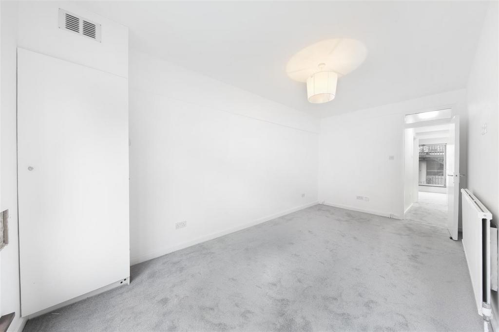 Flat 5, 2 Little Portland Street - b Dllvf Mk W7 C02c6