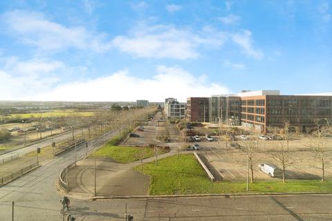 Flat - Witan Gate, Milton Keynes, Buckinghamshire, MK9