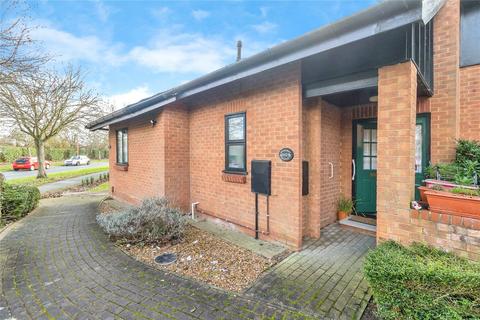 Bungalow - Broadway Avenue, Giffard Park, Milton Keynes, Buckinghamshire, MK14