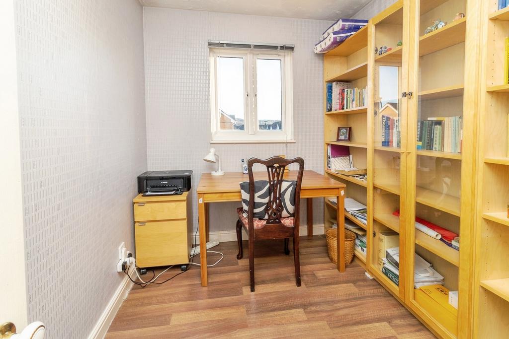 Pbox-IMG.jpg