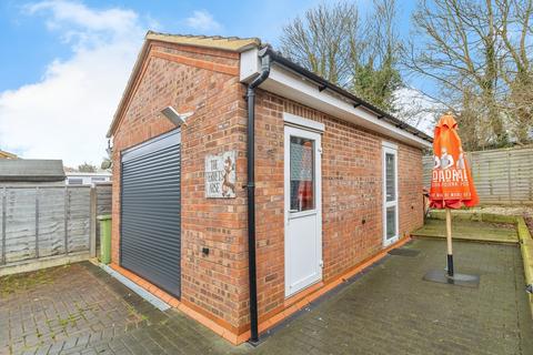 undefined, Harcourt, Bradwell, Milton Keynes, Buckinghamshire, MK13