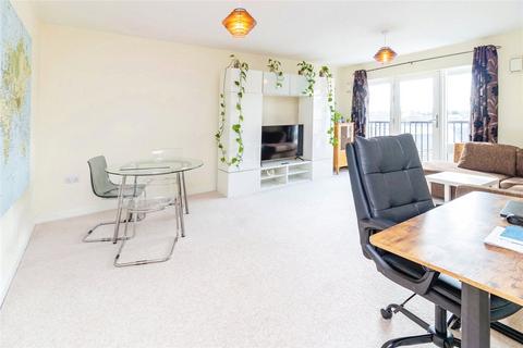 2 bedroom flat for sale, Sheep Way, Redhouse Park, Milton  Keynes, Buckinghamshire, MK14