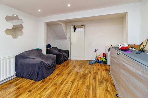 2 bedroom terraced house for sale, Hockliffe Street, Leighton Buzzard, Bedfordshire, LU7