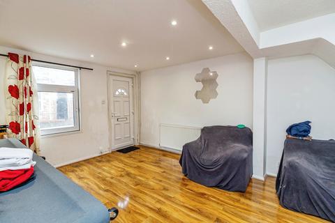 2 bedroom terraced house for sale, Hockliffe Street, Leighton Buzzard, Bedfordshire, LU7