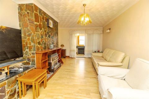 4 bedroom detached house for sale, Capshill Avenue, Leighton Buzzard, Bedfordshire, LU7