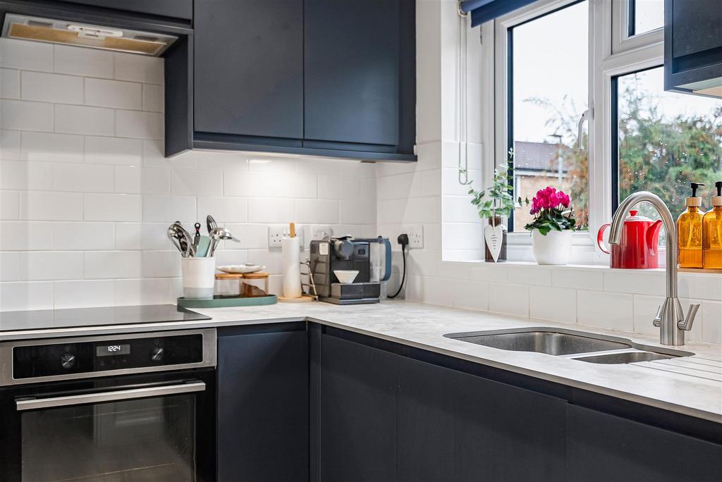 Quality Fitted Kitchen