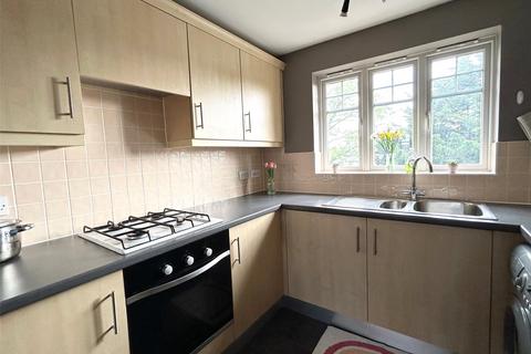 2 bedroom flat for sale, Pump Place, Old Stratford, Milton Keynes, MK19